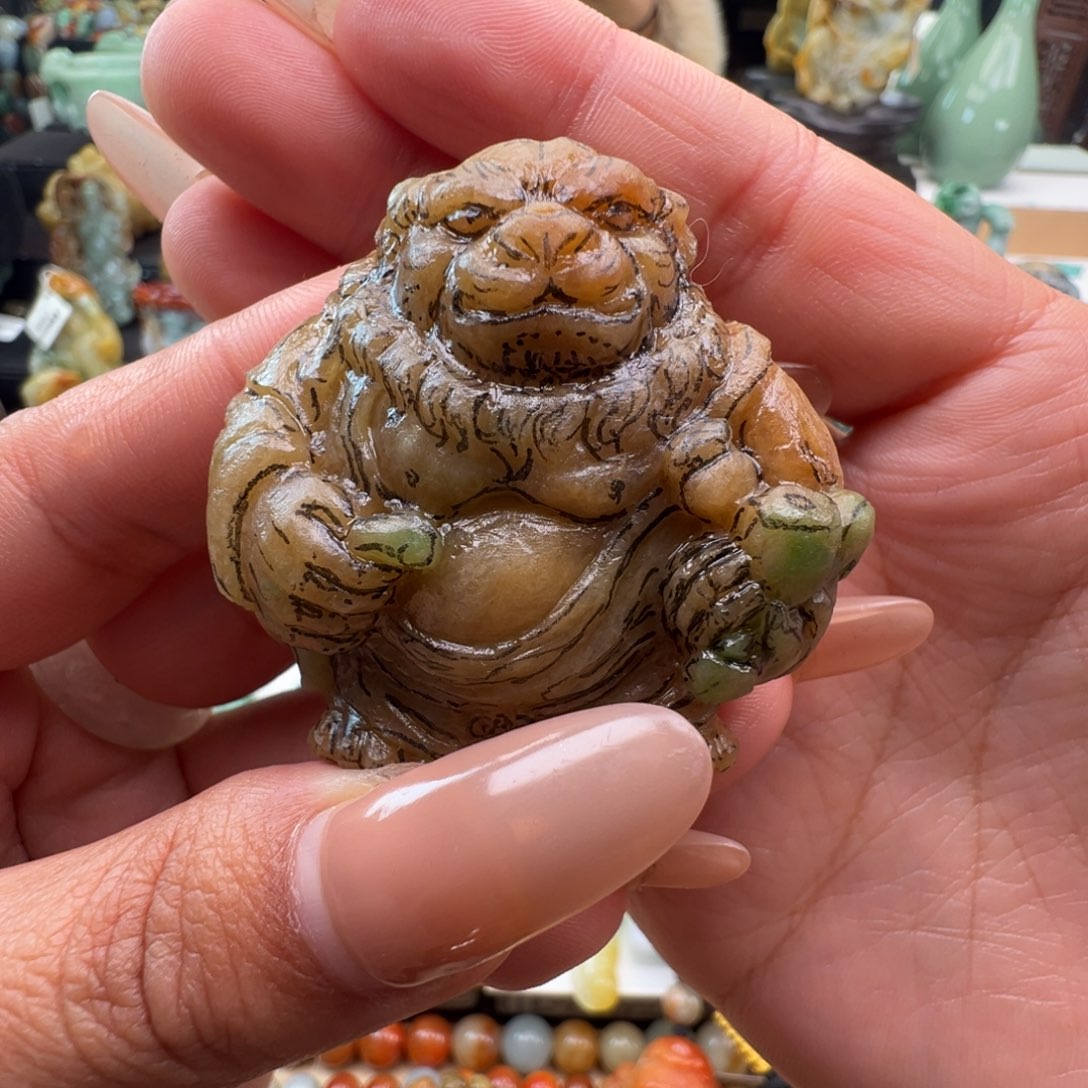 未镶嵌挂件翡翠淡*然天然缅甸