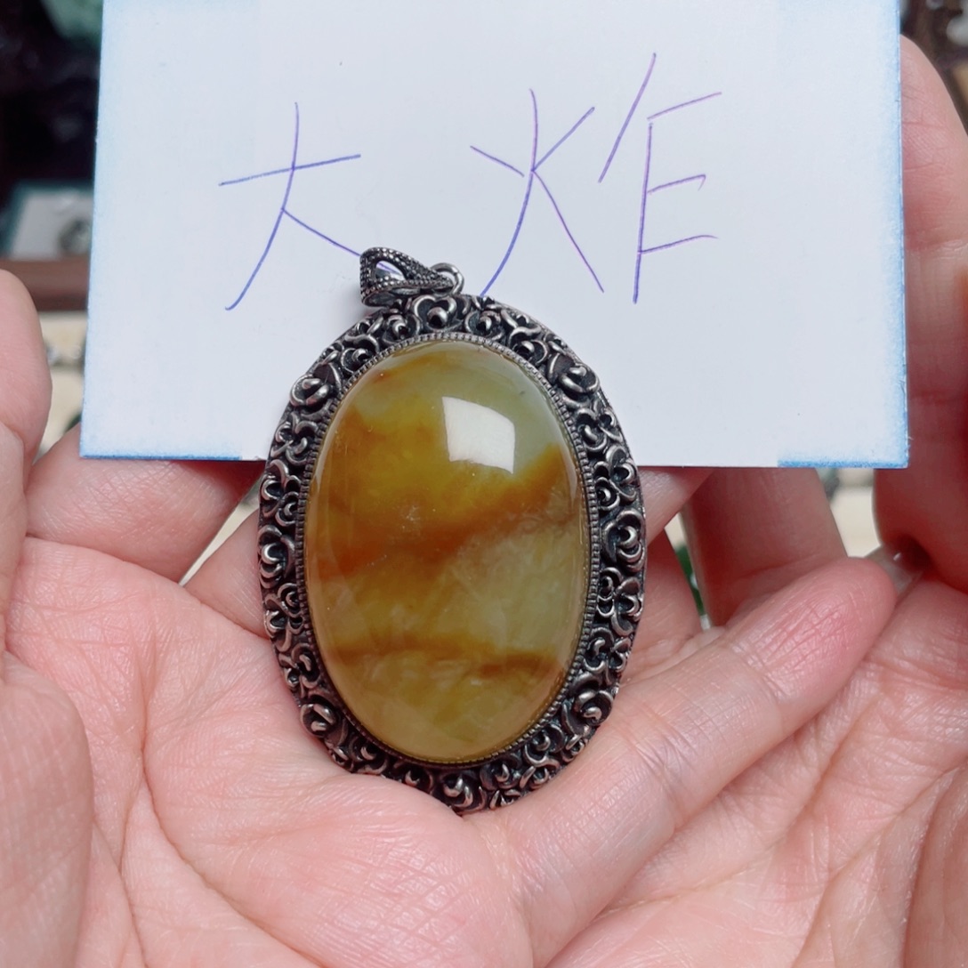 蜗***家蛇纹石玉银S925镶嵌颈饰