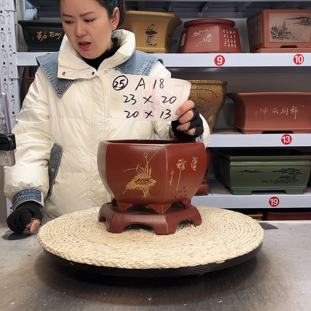 紫砂花盆紫砂花盆