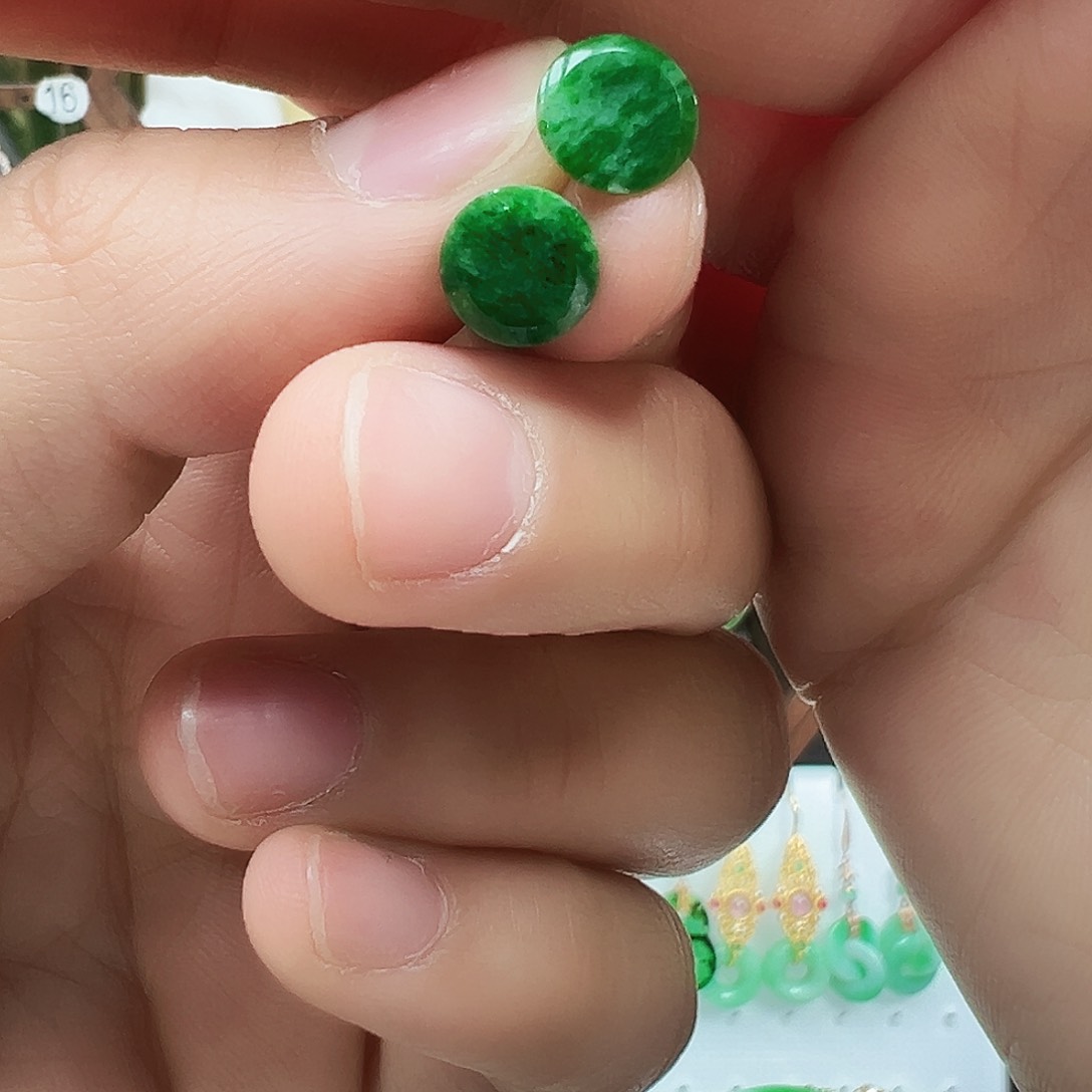 翡翠耳饰18K金镶嵌耳饰