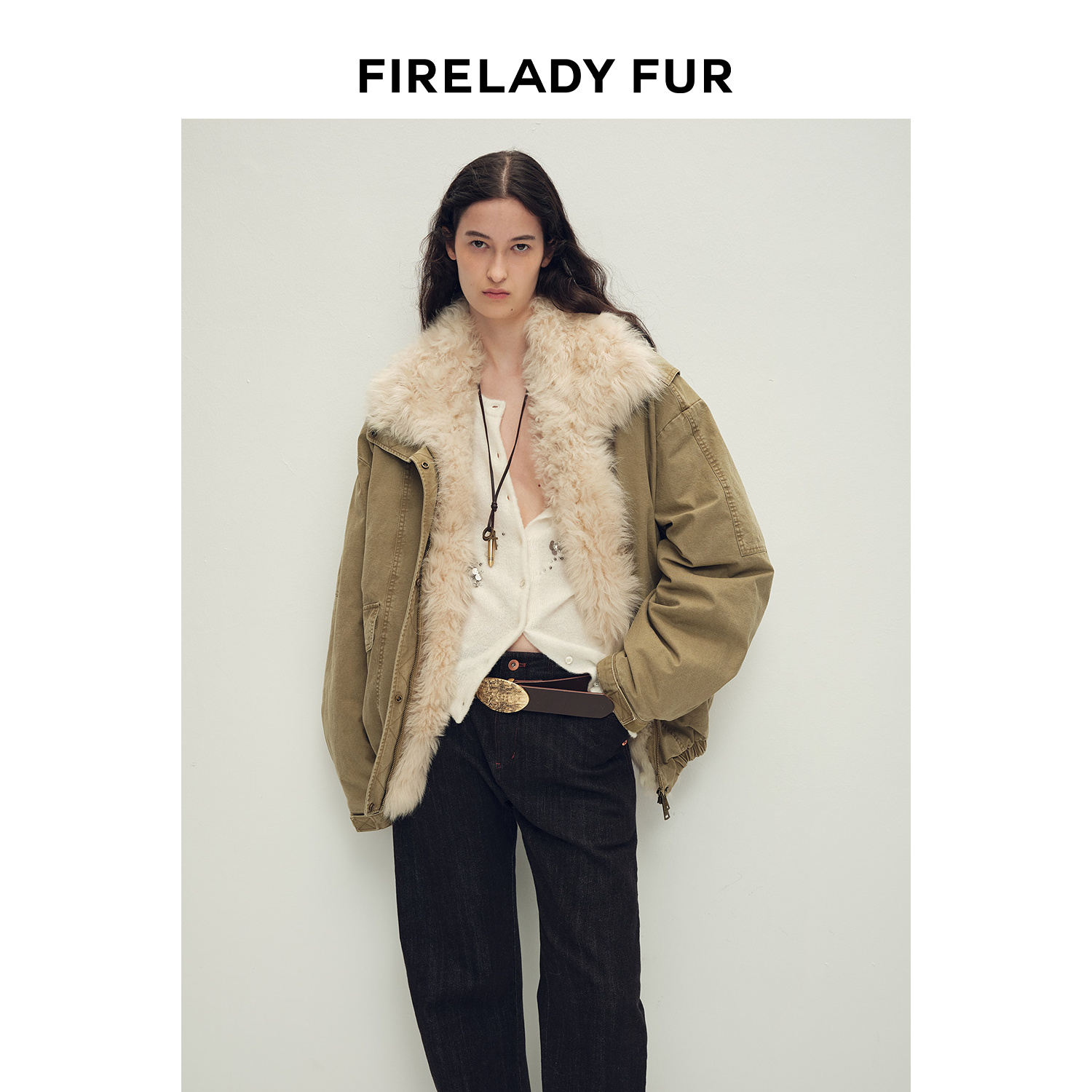 【腻腻同款】付智恩 月夜奏鸣 托卡羽绒派克服