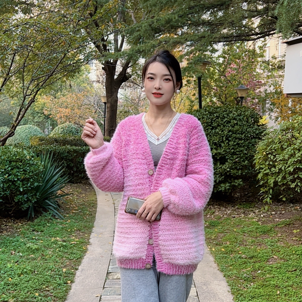 雪妃尔魔法球线材DIY手工编织上衣钩针编织材料包 柔软亲肤春秋款