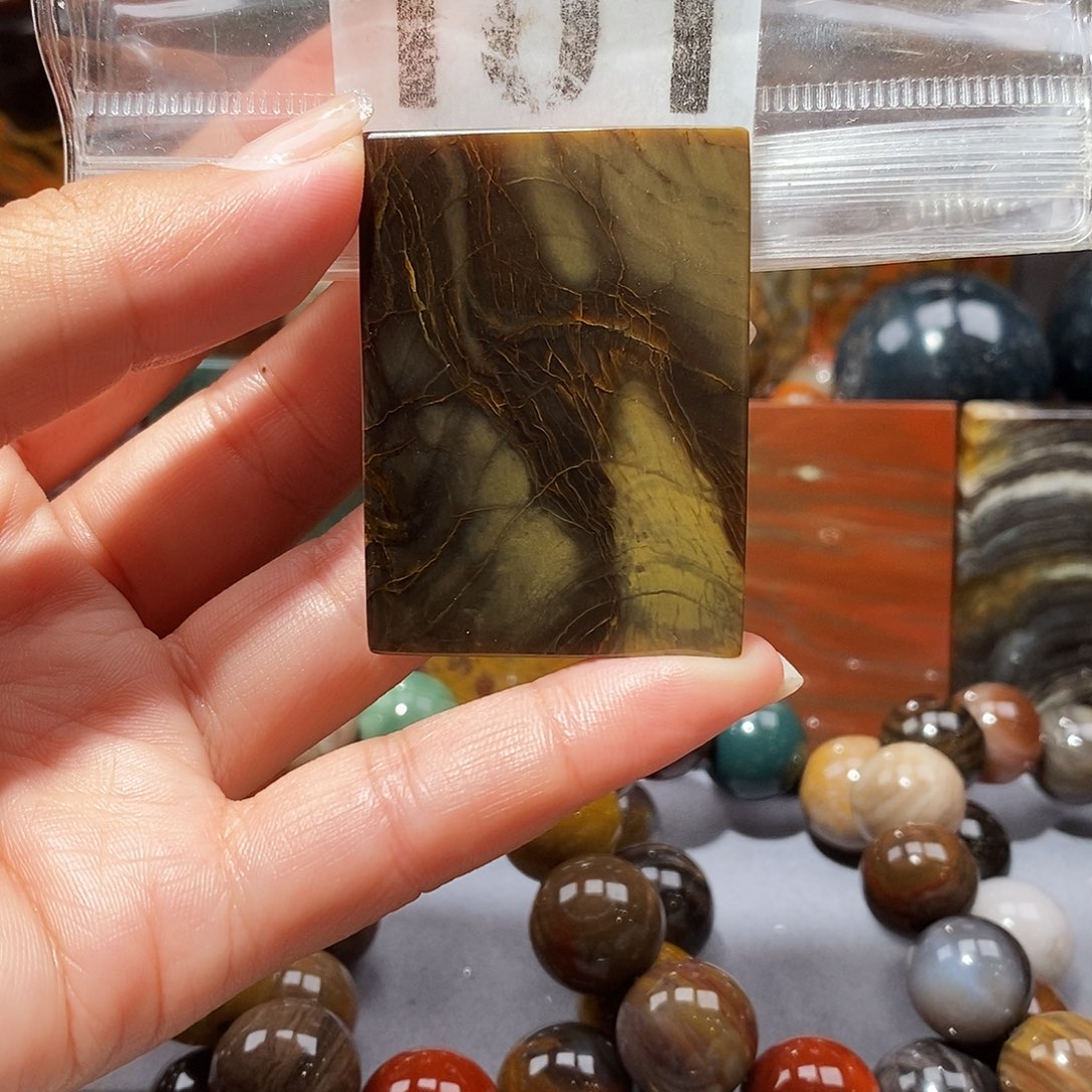 未镶嵌天然北票硅化玉吊坠硅化玉