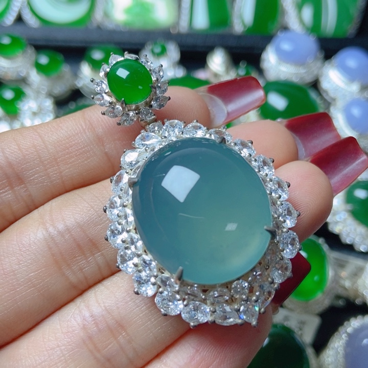 翡翠颈饰银S925镶嵌           