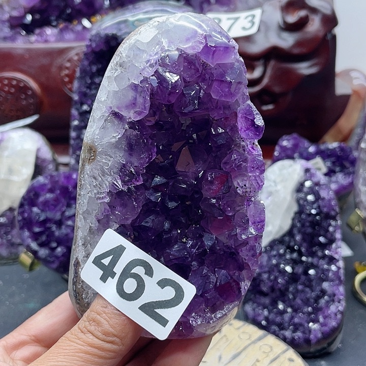 未镶嵌水晶大型摆件（非配饰）