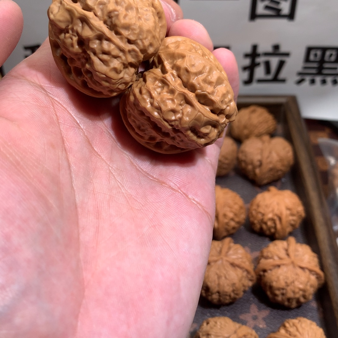 腻***.把件文玩核桃蛤蟆头修