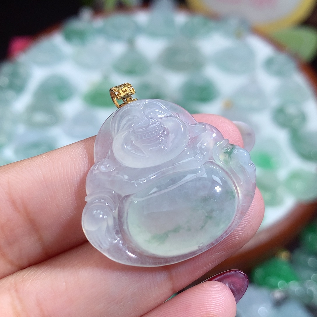 翡翠未镶嵌颈饰佛公