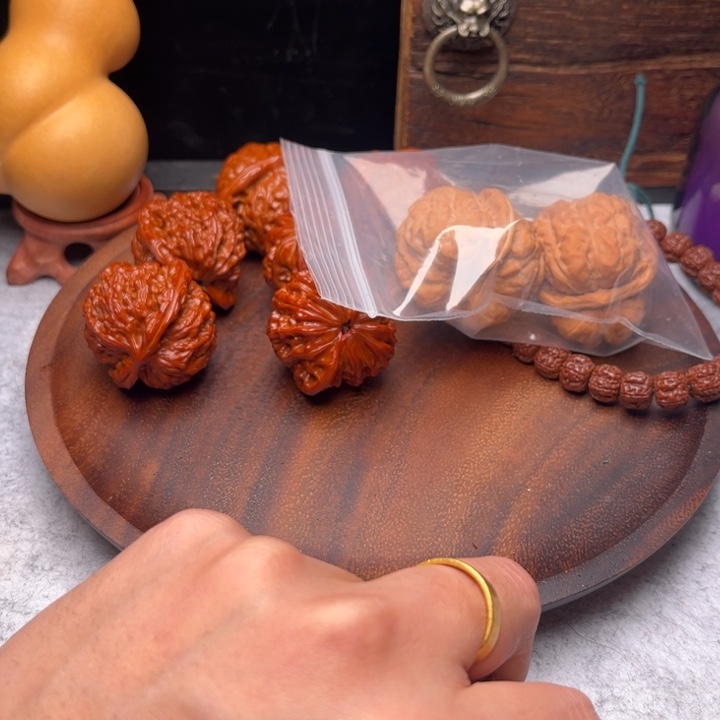 昨***天文玩核桃吊坠哈哈哈哈哈哈哈哈哈