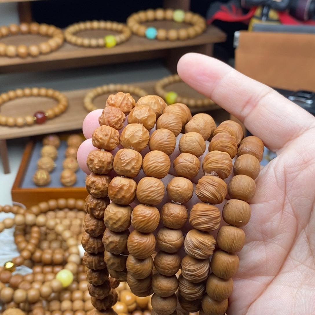 猴头核桃吊坠全品无瑕老籽放漏如图