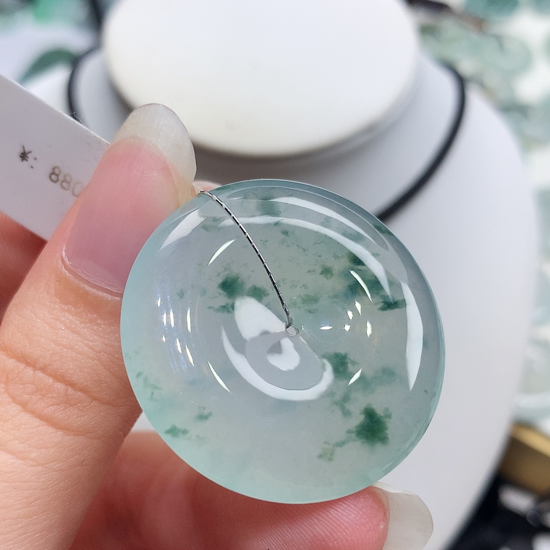 翡翠未镶嵌胸饰翡翠110，32.9/6.1