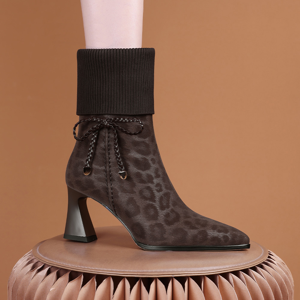 跟高6CM/法式尖头短靴今年流行粗跟时尚舒适显瘦气质时装靴3710