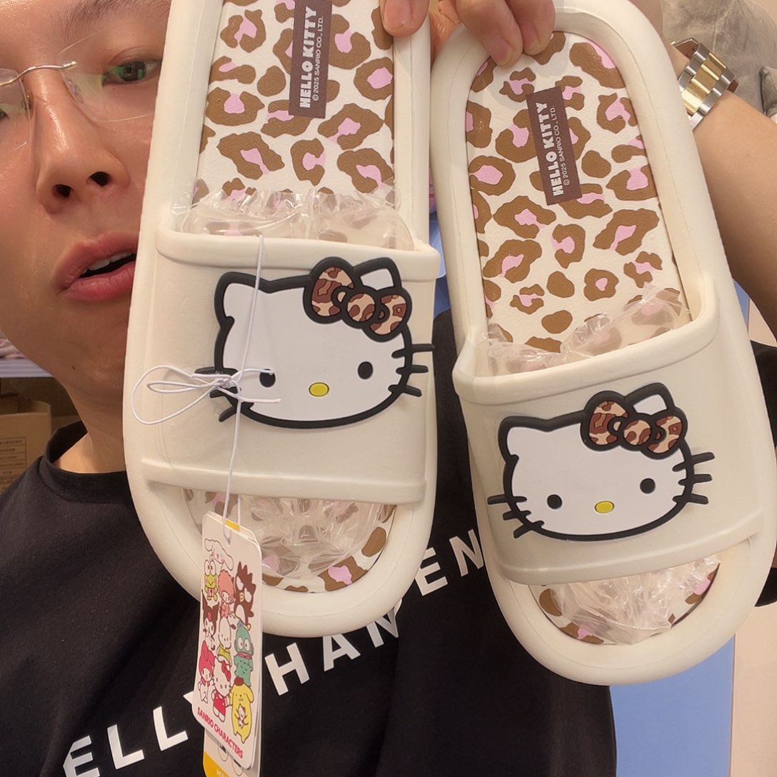 PU化妆包等各种产品