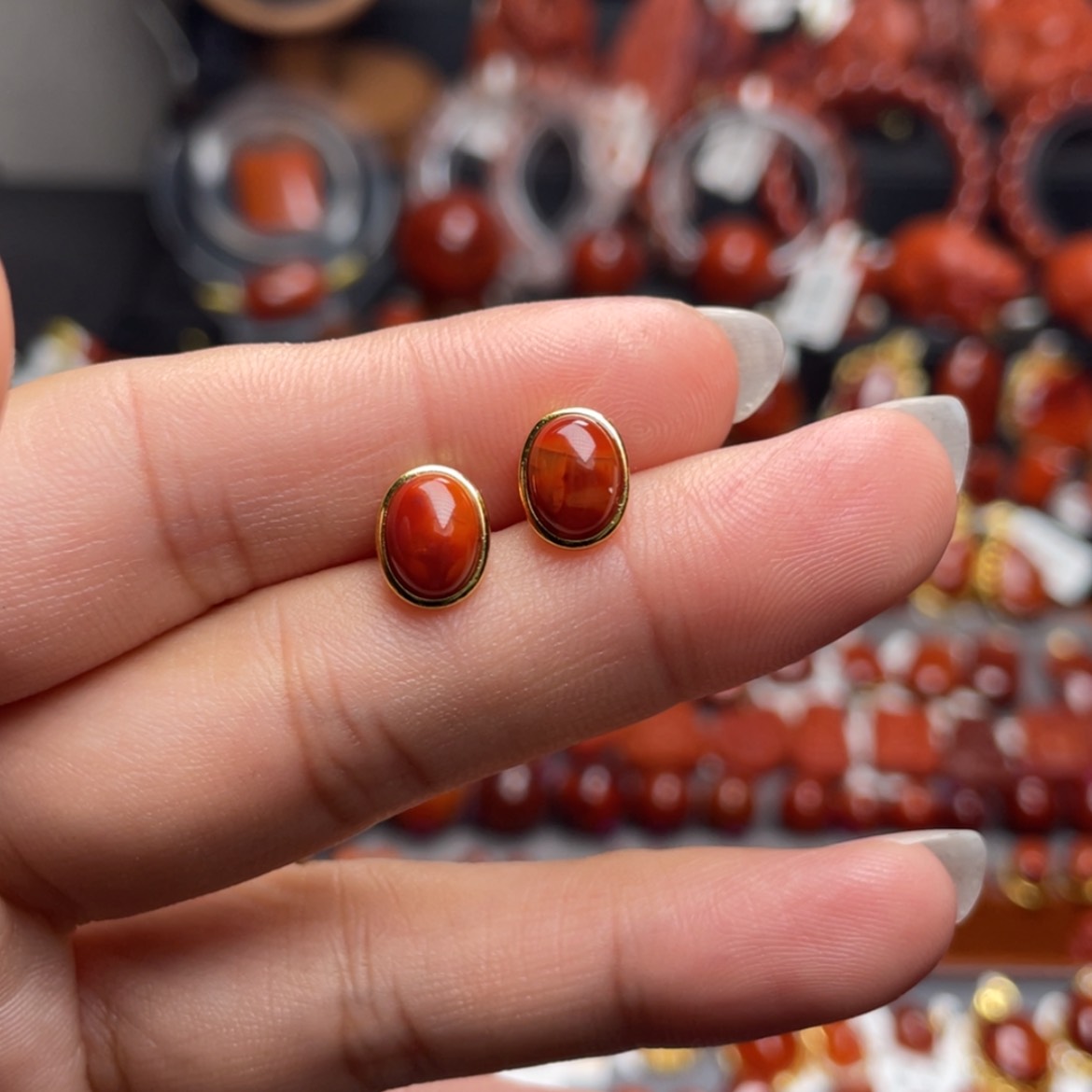 【闪购商品】未镶嵌巨漏小蛋面耳钉南红玛瑙