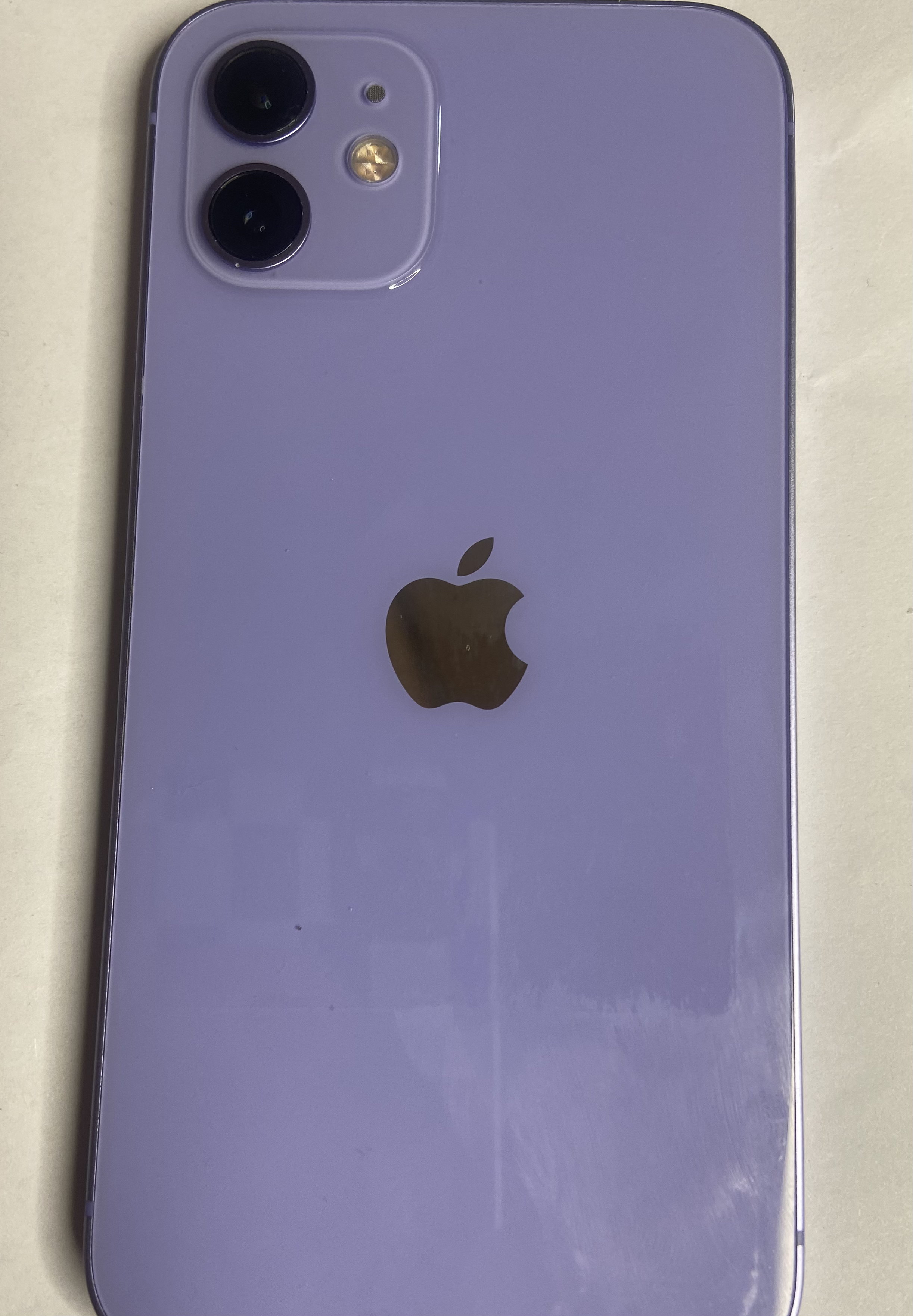 95新 Apple/苹果 苹果12 国行正品双卡5G，6.1英寸，紫色