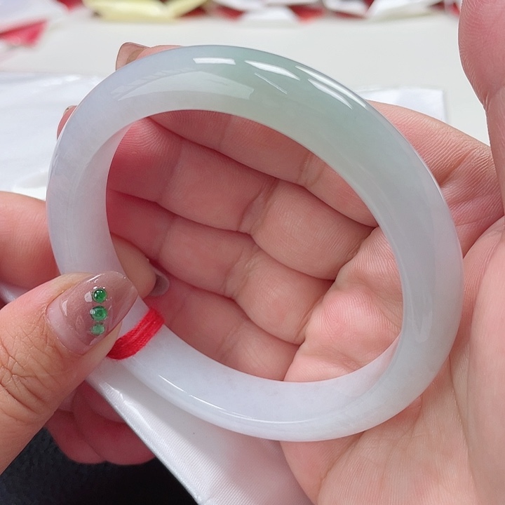 翡翠手镯未镶嵌缅甸翡翠手镯62圈