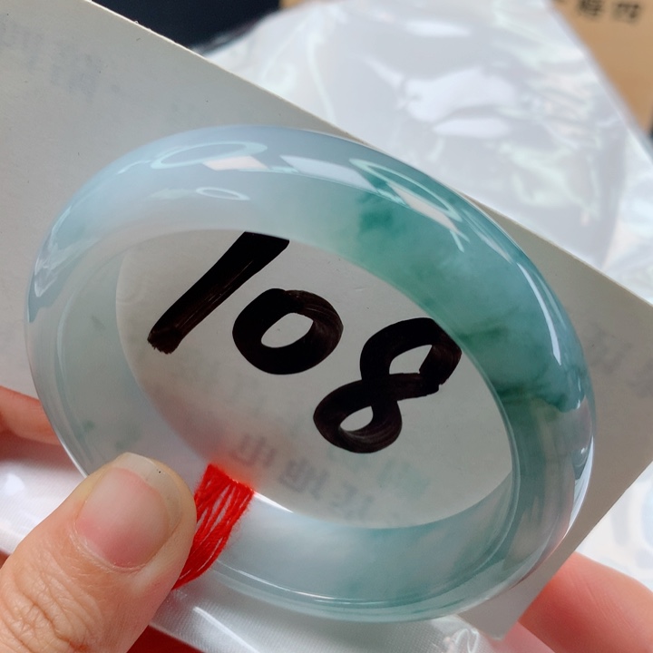 翡翠未镶嵌手镯新品