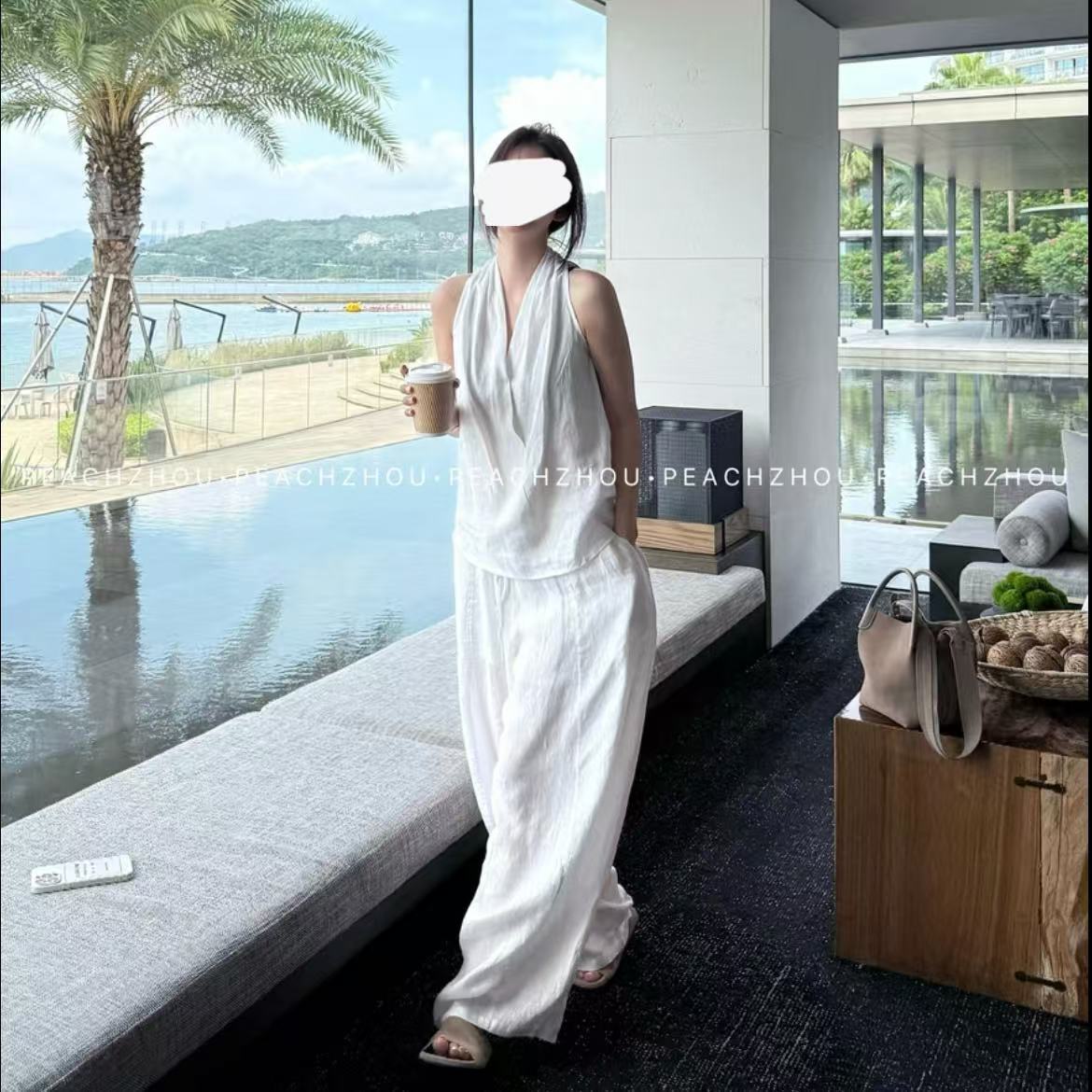 气质挂脖宽松知性背心极简休闲松弛无袖上衣女