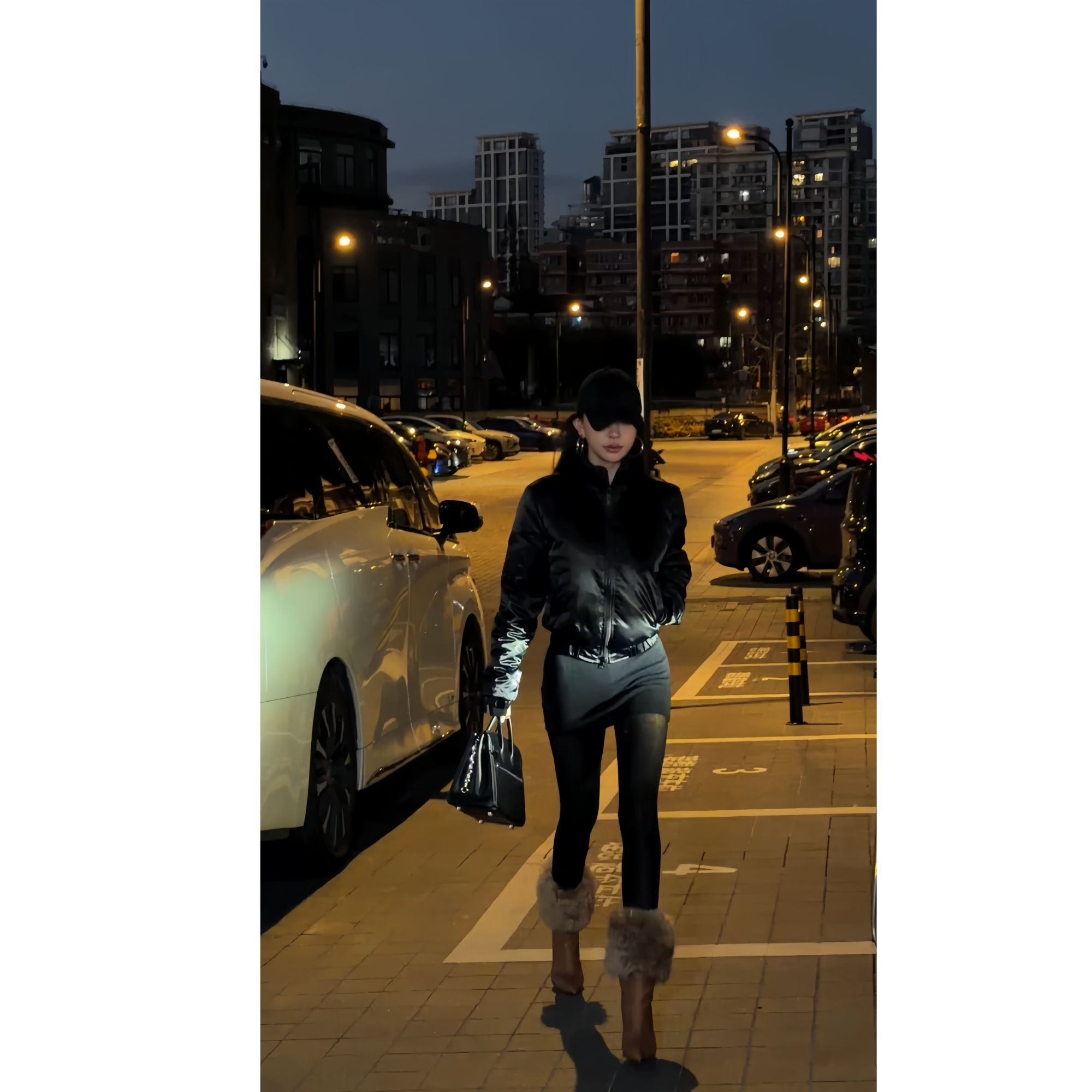 lele 2025冬季 时尚短款纯色立领羽绒服厚外套 2511339YRF