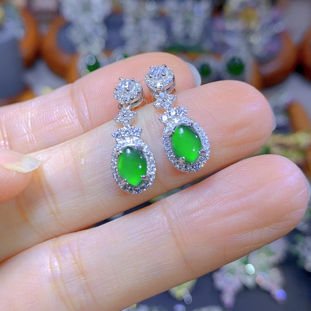 翡翠颈饰银S925镶嵌天然翡翠