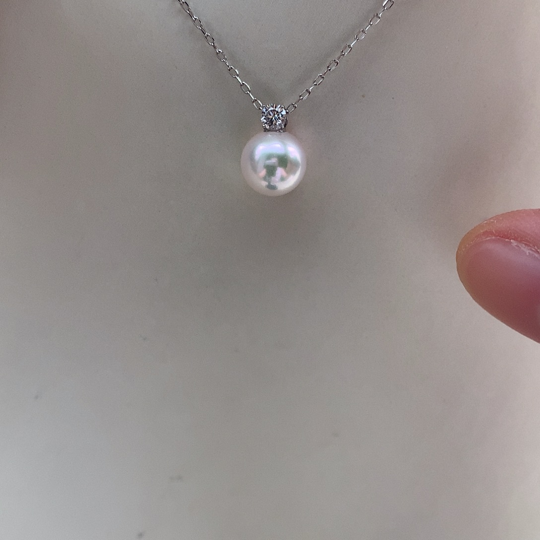 吊坠(赠链)海水珍珠18K金镶嵌8-8.5mm ak戴妃