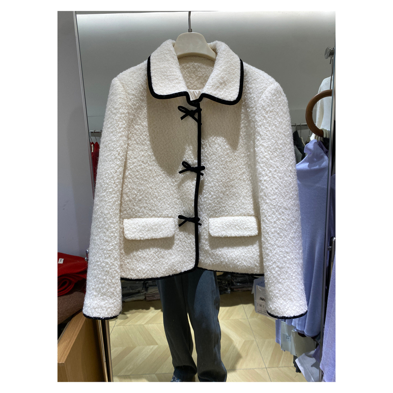 12.24 ME35035 羽绒小香风外套