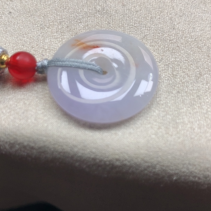 翡翠颈饰未镶嵌吊坠