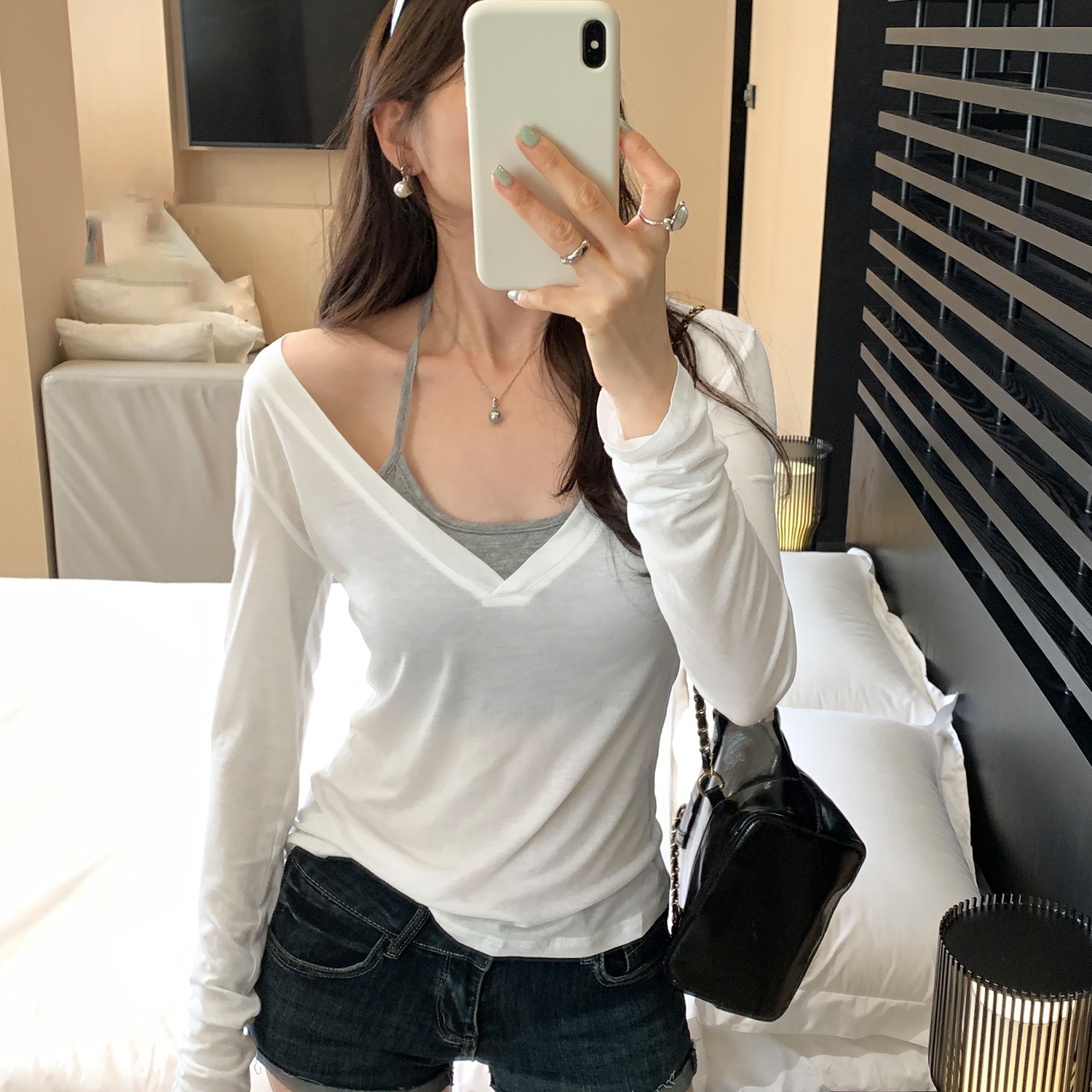 莱赛尔天丝微透V领防晒罩衫长袖T恤女夏新款独特上衣
