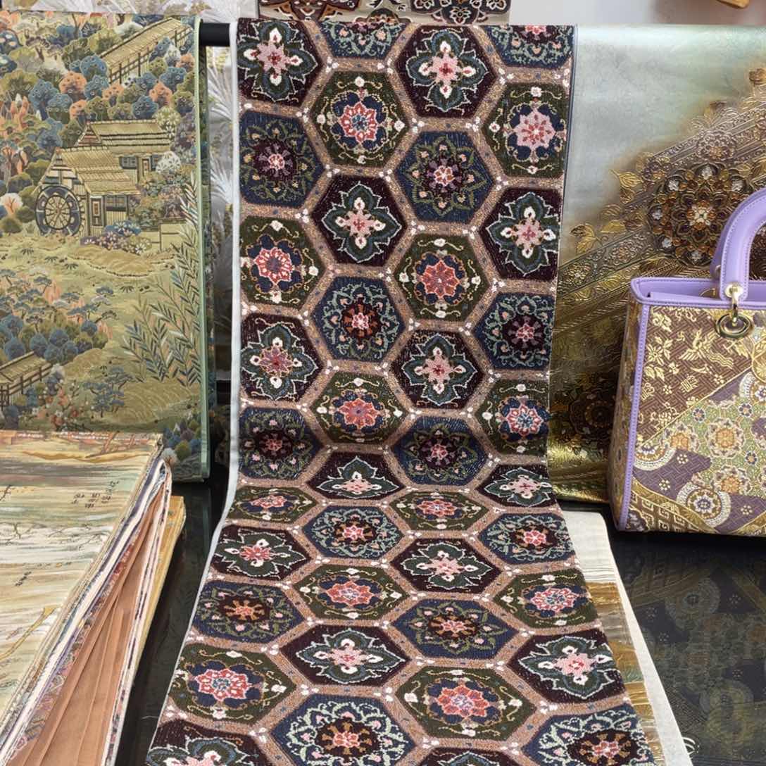 织绣百万打籽绣 5