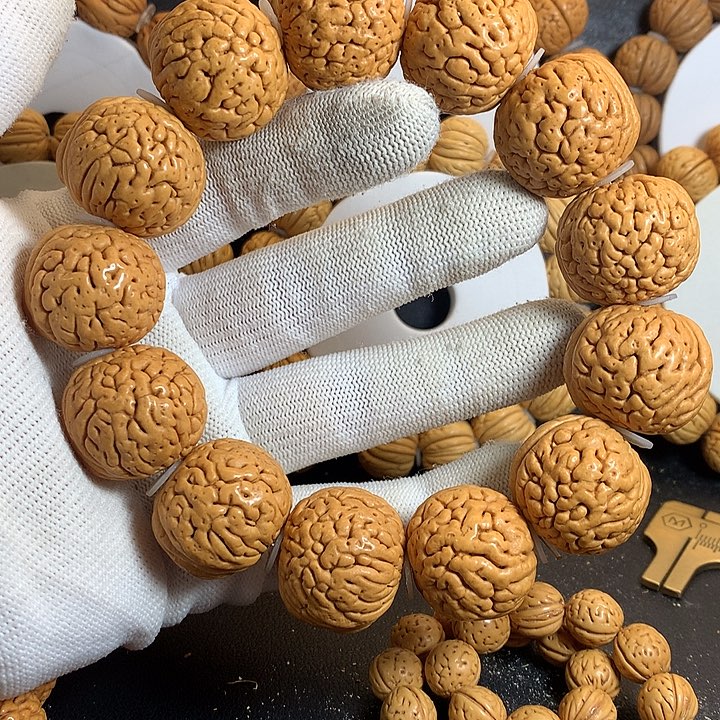 手串桃核24尺爆纹苹果