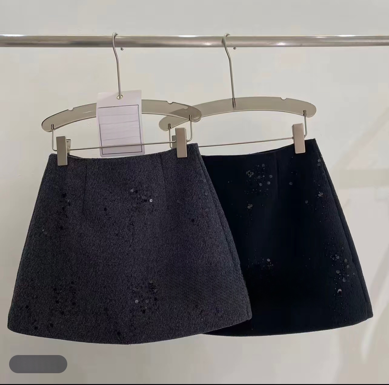 2025冬季亮片毛呢半身裙短款A字裙高腰直筒包臀裙修身显瘦闪闪裙
