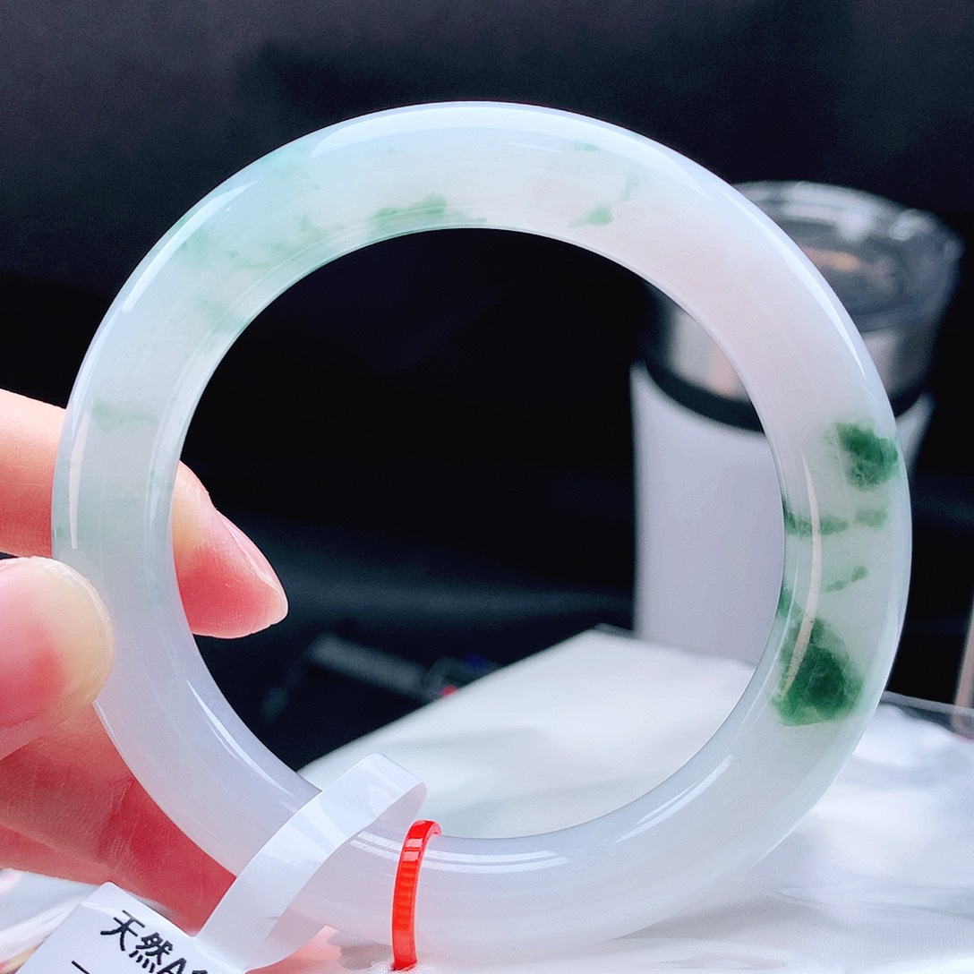 未镶嵌手镯翡翠55胖绿花