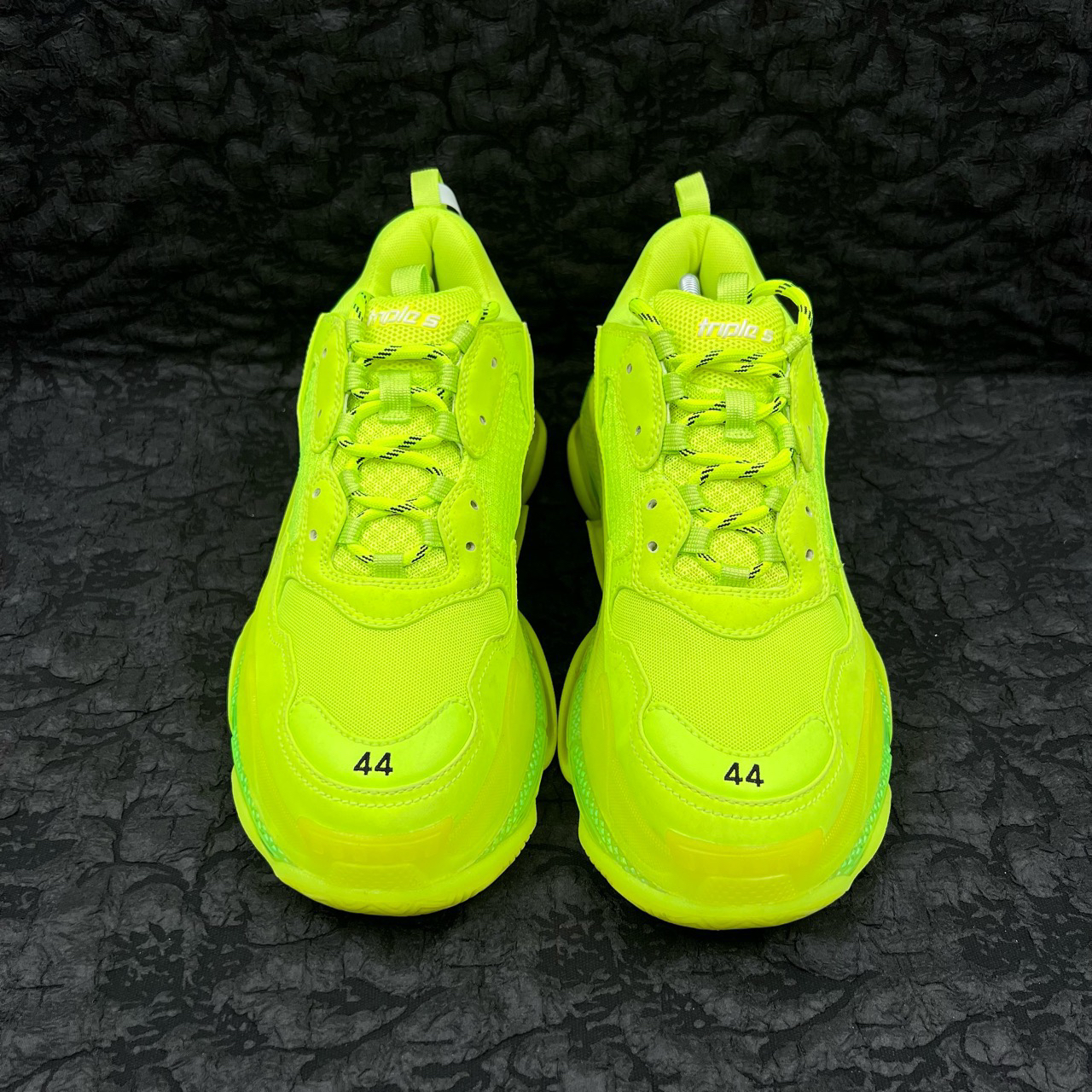 Balenciaga 巴黎世家 Triple S 荧光绿气垫老爹运动鞋 44码/98新