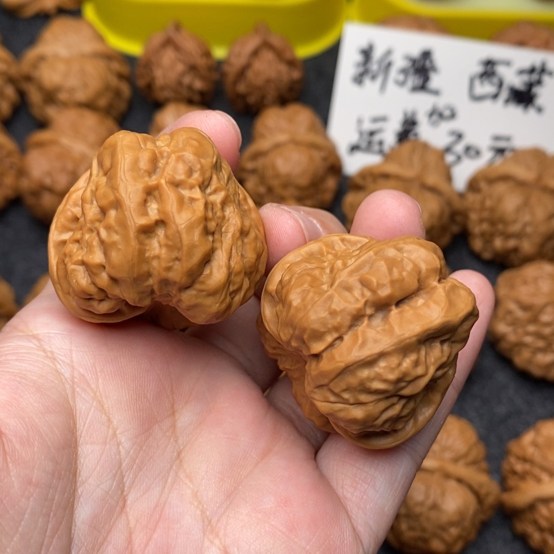 文玩核桃把件微**好蛤蟆35