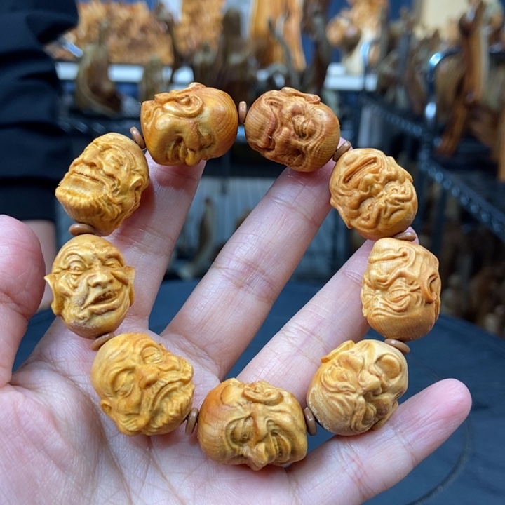 柏木（崖柏）十八罗汉