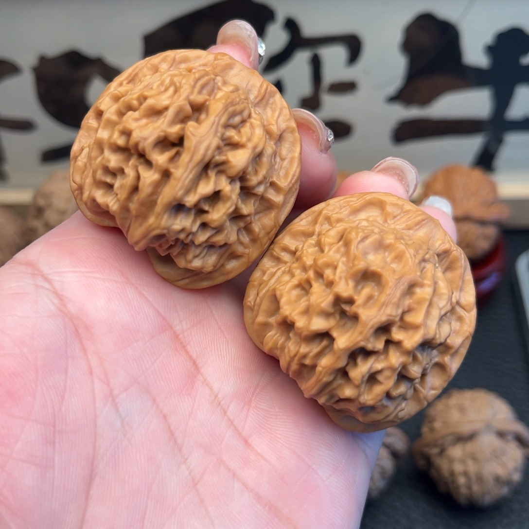 文玩核桃吊坠天地