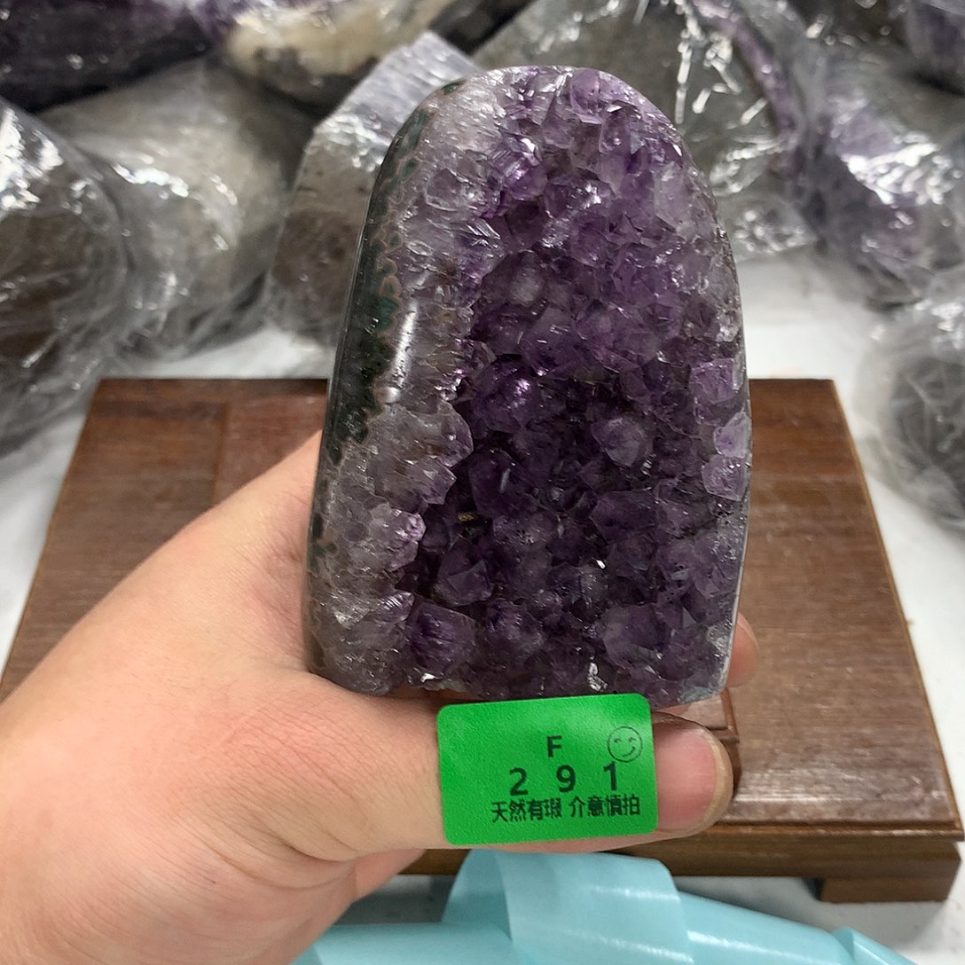 紫晶大型摆件（非配饰）未镶嵌