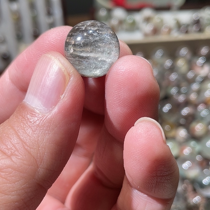 吃***名珠宝半成品未镶嵌水晶