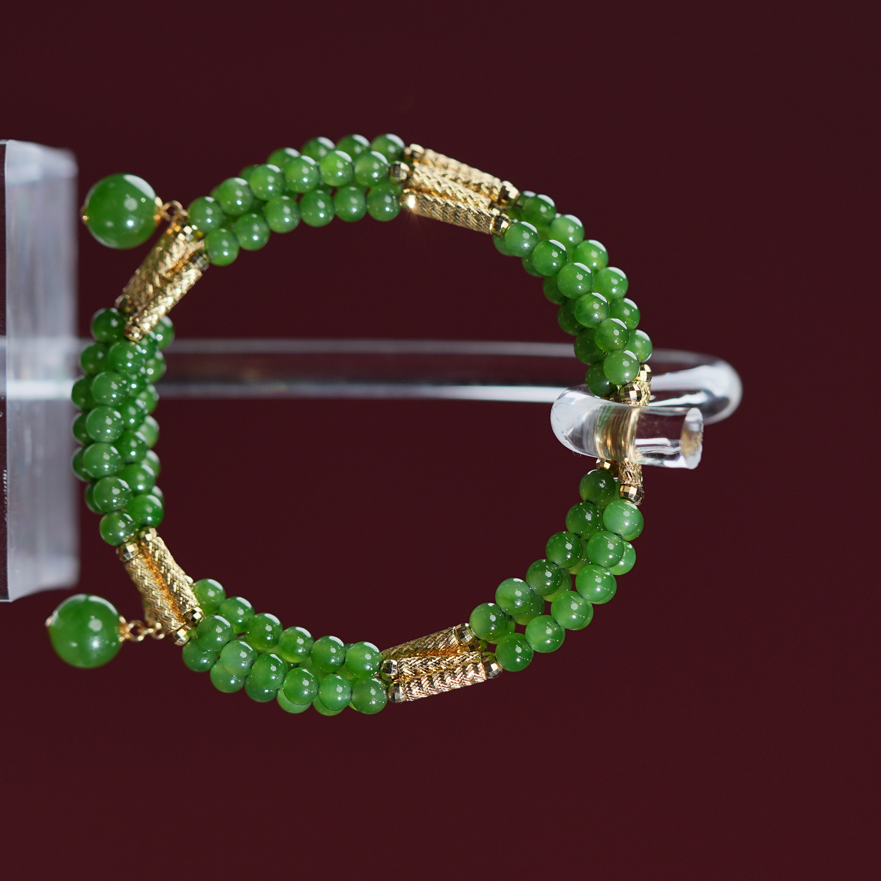 lot8832和田玉碧玉磁吸手链/云南典藏