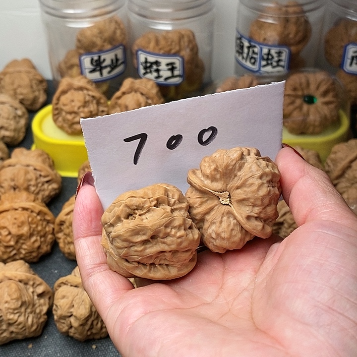 他***儿核桃蛤蟆的眼睛也太