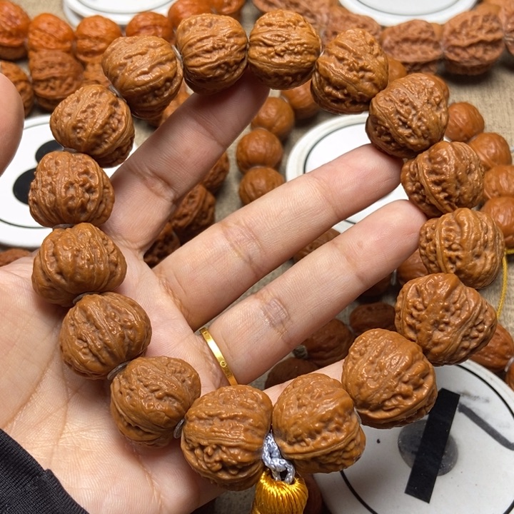 文玩核桃吊坠蛤蟆头手持