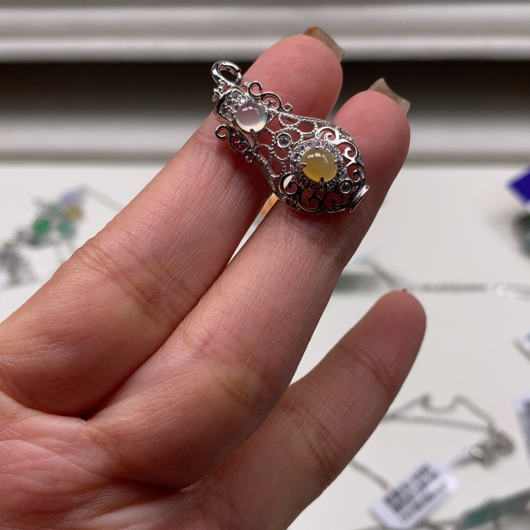 翡翠银S925镶嵌耳饰吊坠