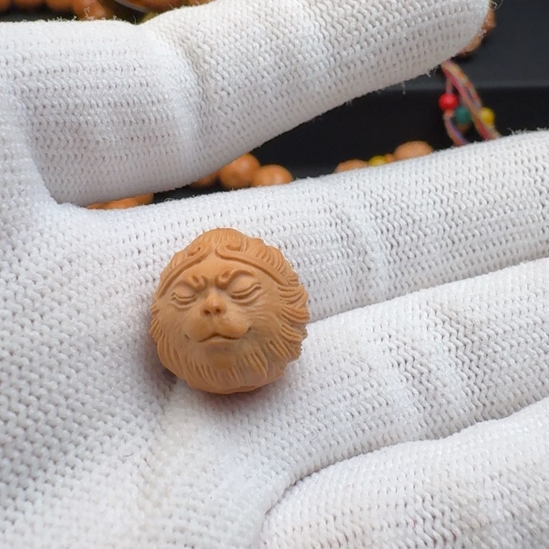 猴头核桃吊坠大圣