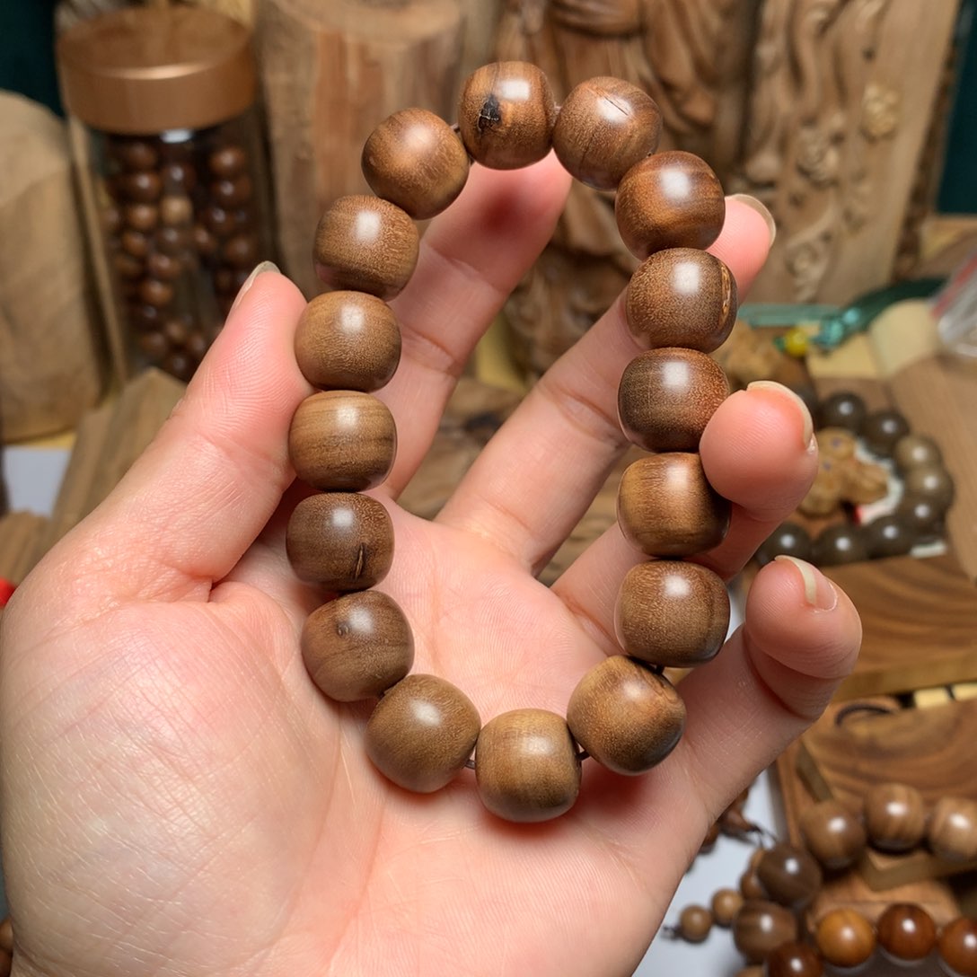檀香木手串/手链老山檀香1.3✖️1.4瘤疤料微瑕