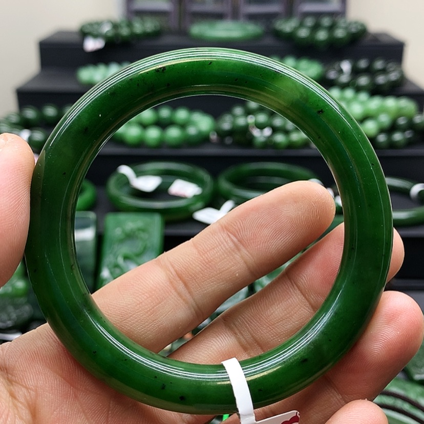 【闪购商品】和田玉（碧玉）手镯未镶嵌