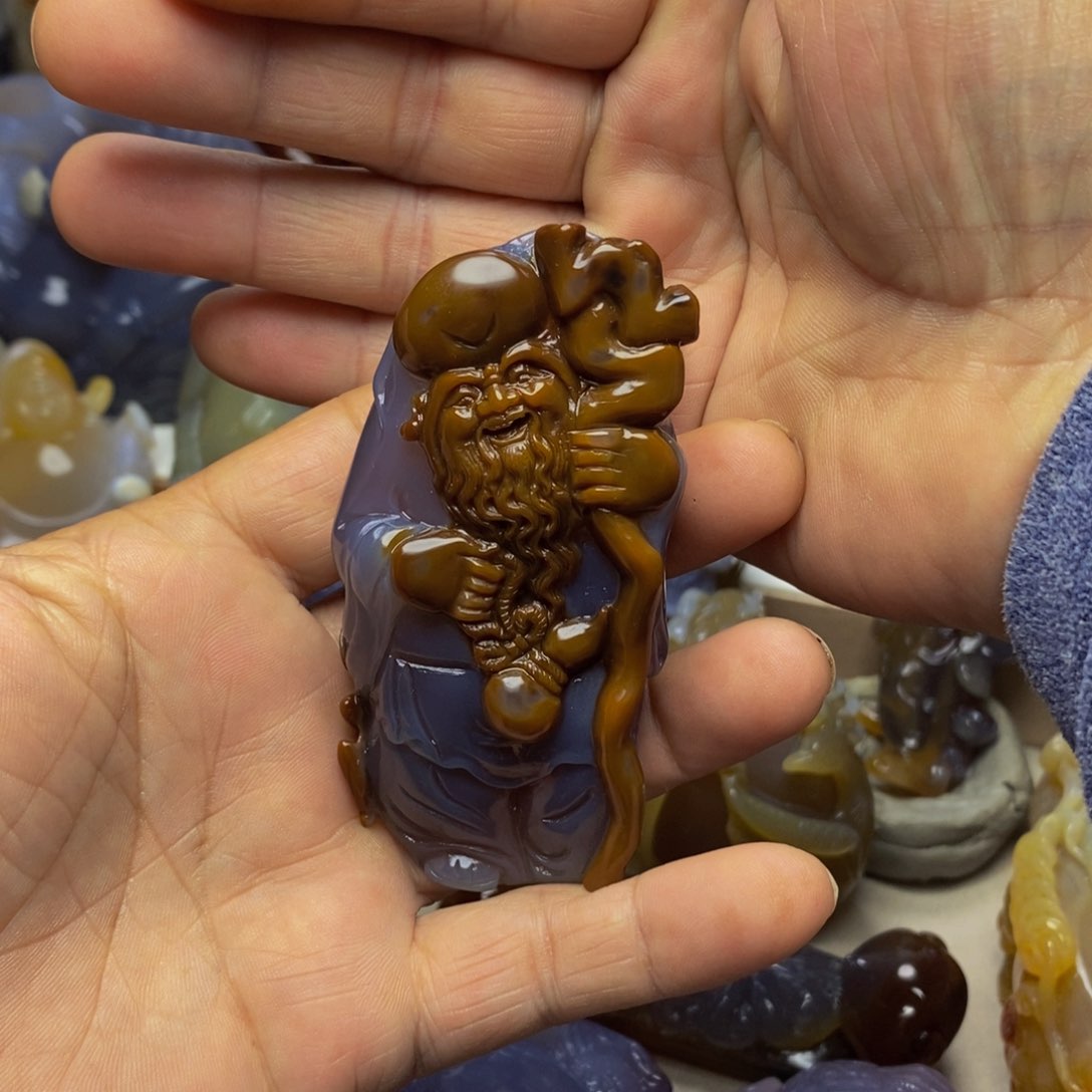 玛瑙/玉髓未镶嵌把件