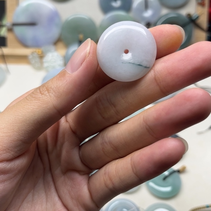 颈饰未镶嵌翡翠天然翡翠Ａ货