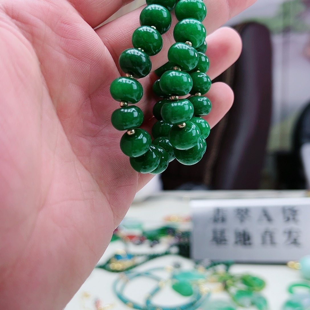 翡翠吊坠(赠链)银S925镶嵌