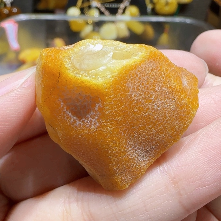 定制琥珀未镶嵌蜜蜡