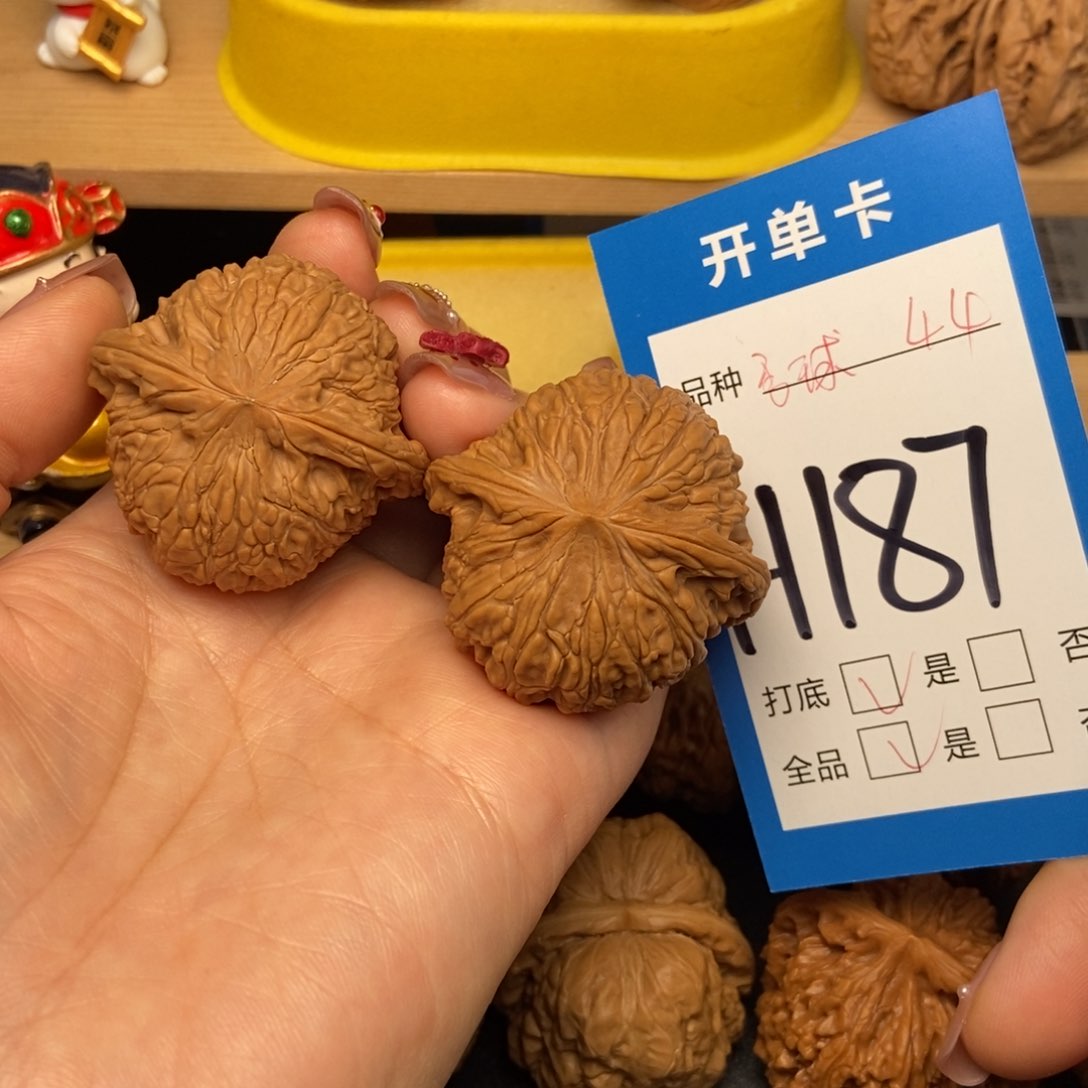 桃核吊坠核桃核桃绣球