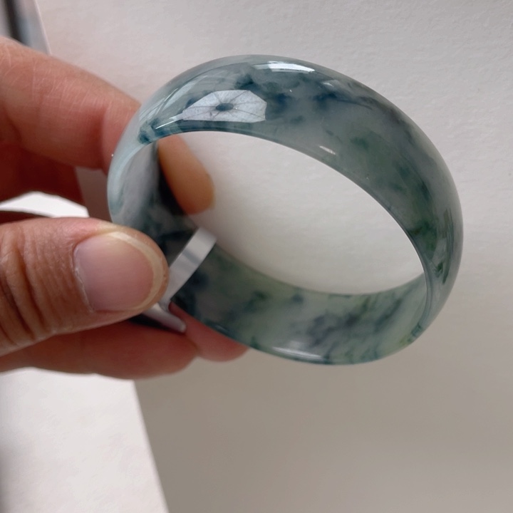 翡翠未镶嵌手镯缅甸翡翠